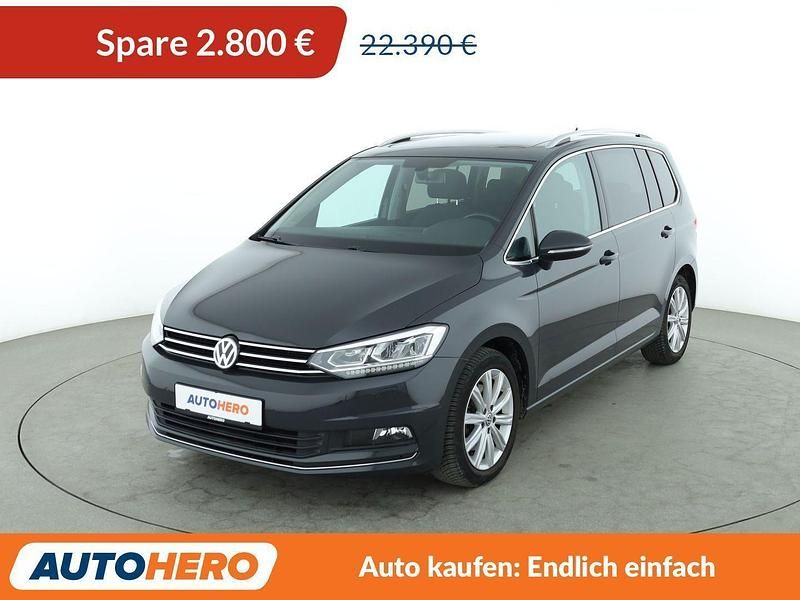 Grau Gebraucht 2017 VW Touran Highline Van / Kleinbus | 19.590 € (Guter Preis) - Bild 1/3