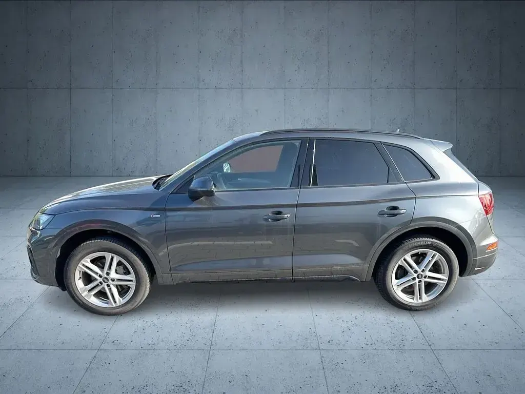 Gebraucht Audi Q5 Business 204 PS (150 kW) 2022 Daytonagrau perleffekt SUV