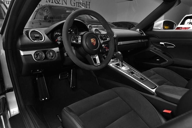 Gebraucht Porsche 718 Boxster 400 PS (294 kW) 2023 Gt silber Cabrio