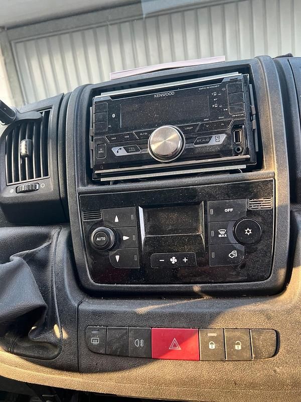 Gebraucht Fiat Ducato 130 PS (95 kW) 2012 Weiß Van