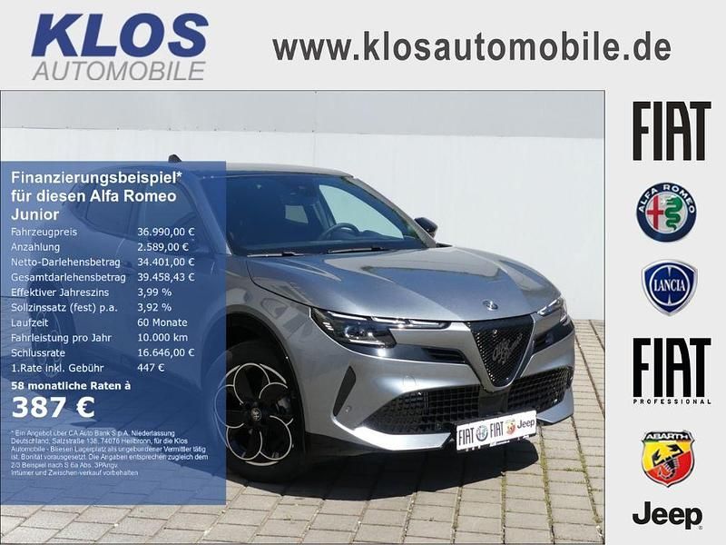 Grau Neu 2025 Alfa Romeo GT Junior SUV | 36.990 € (Teuer) - Bild 1/4