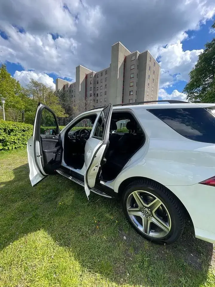 Gebraucht Mercedes GLE350 AMG line 258 PS (189 kW) 2018 Weiß SUV