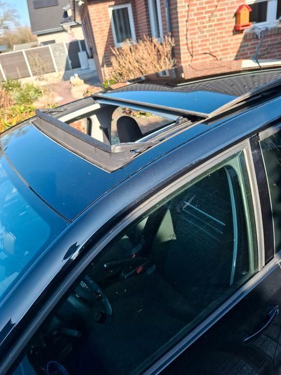 Gebraucht VW up! Cup 75 PS (55 kW) 2014 Schwarz Kleinwagen