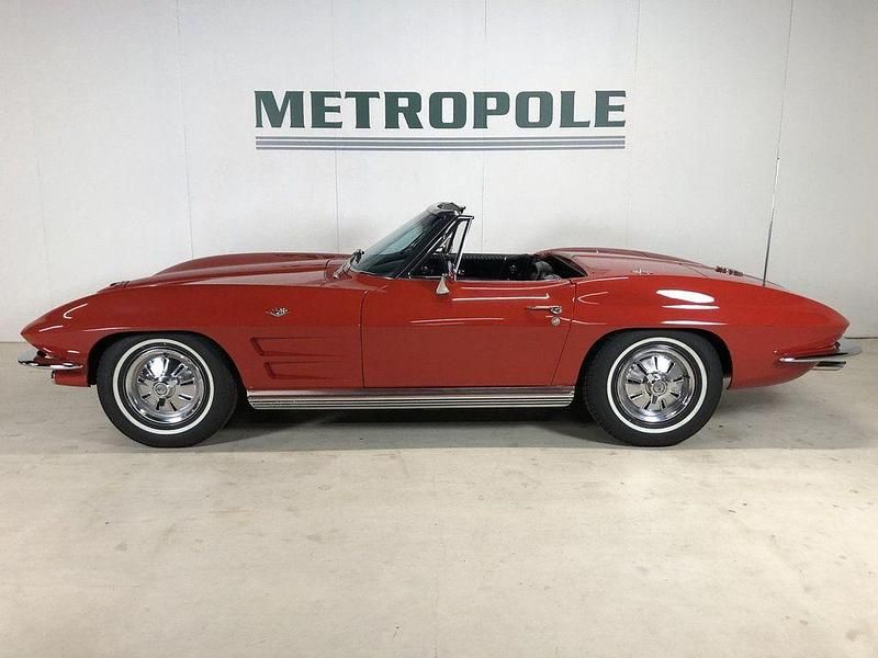 Gebraucht Chevrolet Corvette C2 303 PS (222 kW) 1964 Rot Cabrio
