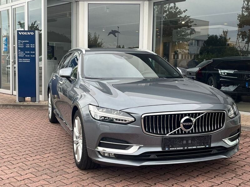 Grau Gebraucht 2020 Volvo V90 Inscription Kombi | 32.900 € (Guter Preis) - Bild 1/4