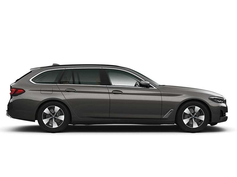 Gebraucht BMW 520 190 PS (139 kW) 2021 Grau Kombi