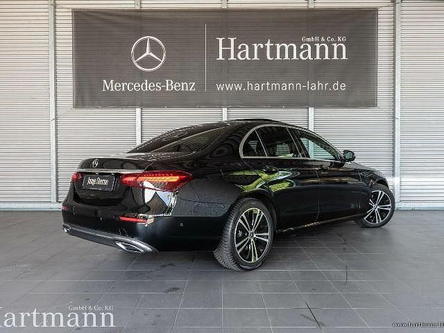 Gebraucht 2024 Mercedes E220 | 45.990 € (Fairer Preis) - Bild 1/4