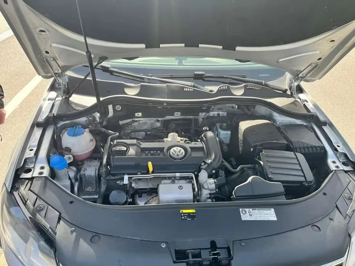 Gebraucht VW Passat Comfortline 122 PS (89 kW) 2014 Kombi
