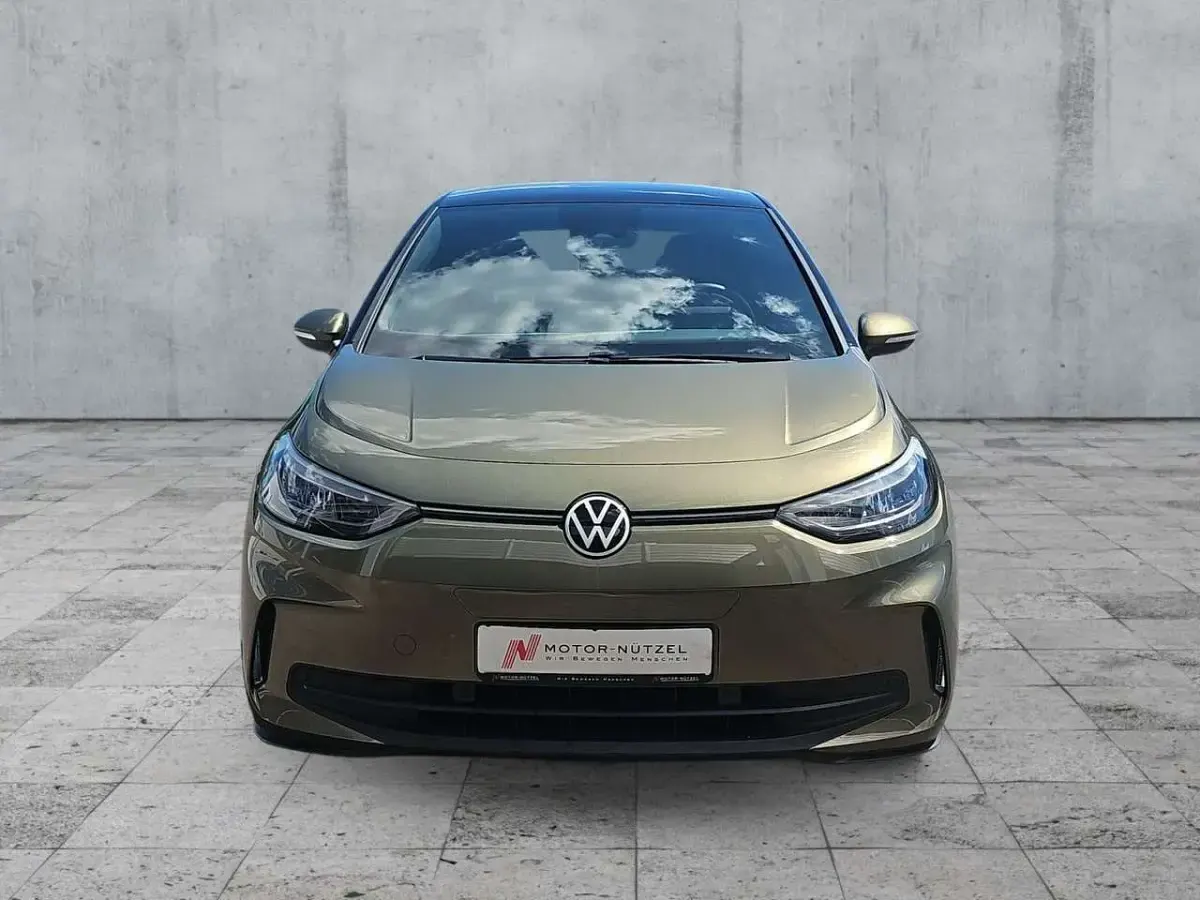 Gebraucht VW ID.3 Pro 150 kW (204 PS) 2024 Grün Kleinwagen