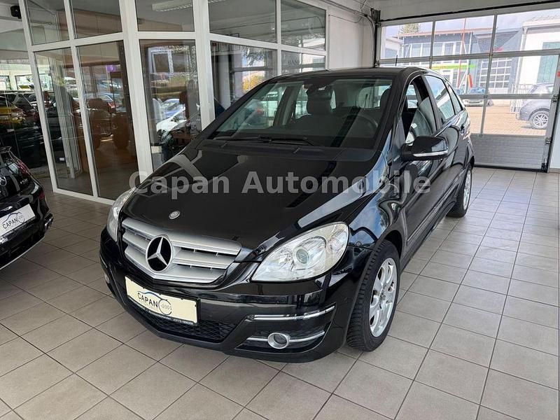 Gebraucht Mercedes B160 95 PS (69 kW) 2010 Schwarz Van / Kleinbus