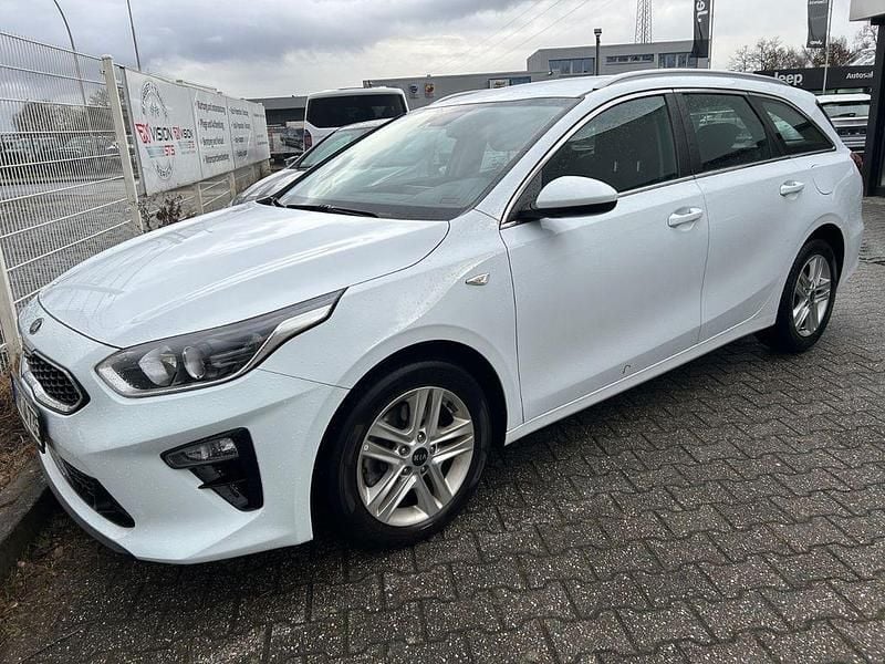 Gebraucht Kia Ceed Sportswagon Vision 160 PS (117 kW) 2021 Weiß Kombi