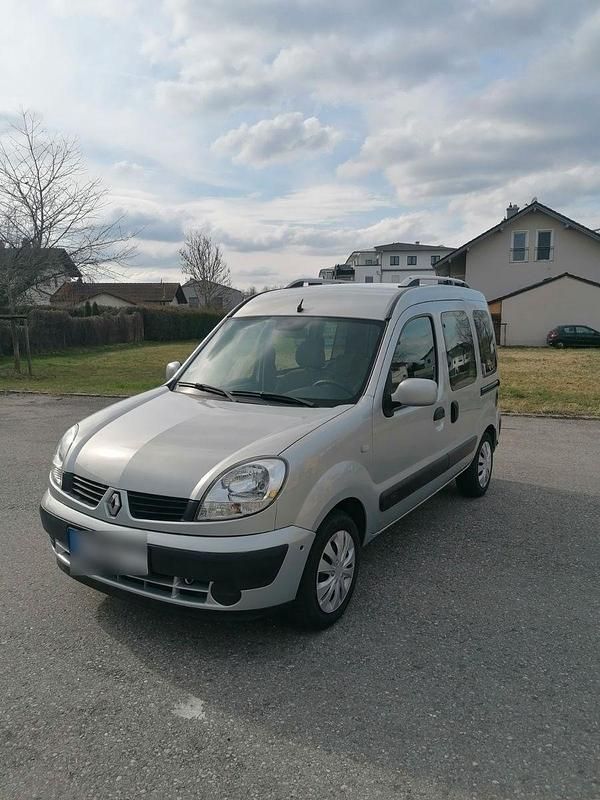 Gebraucht Renault Kangoo Authentique 75 PS (55 kW) 2006 Silber Van / Kleinbus