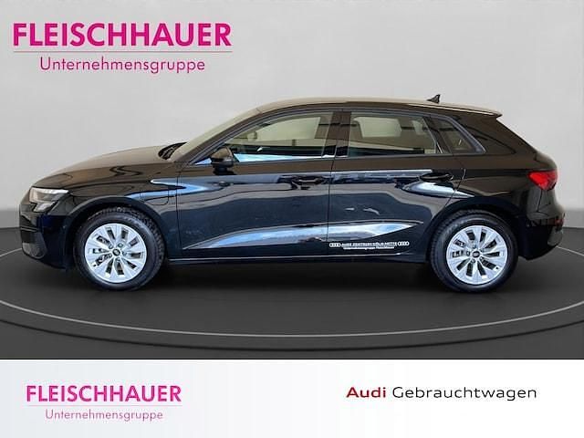 Gebraucht Audi A3 Sportback e-tron Ambiente 204 PS (150 kW) 2024 Mythosschwarz metallic Kleinwagen
