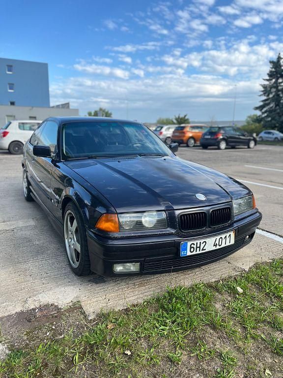 Violett Gebraucht 1996 BMW 323 Performance Coupé | 4.200 € (Guter Preis) - Bild 1/4