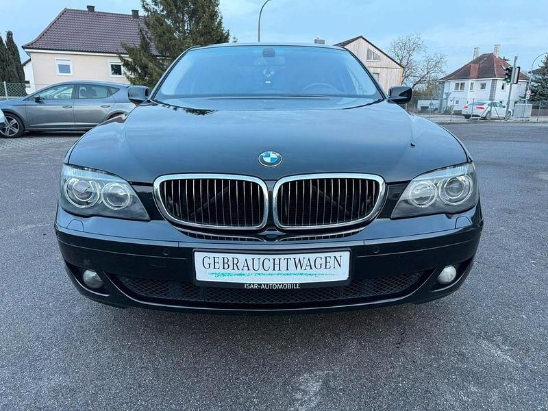 Gebraucht BMW 750 Shadowline 367 PS (269 kW) 2005 Schwarz Limousine