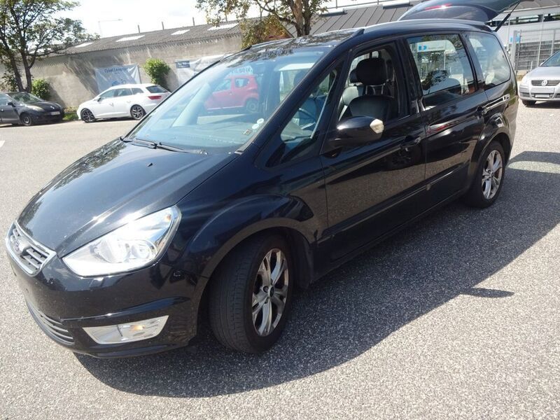 Gebraucht Ford Galaxy Trend 163 PS (119 kW) 2012 Schwarz Van / Kleinbus