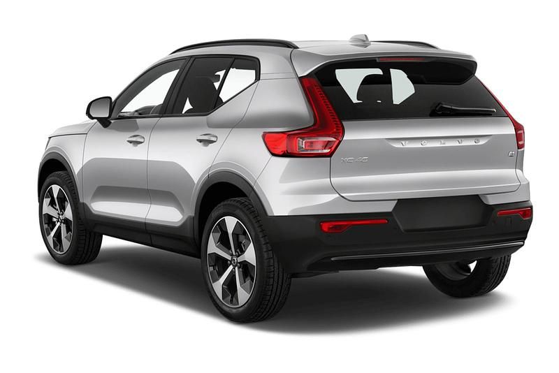 Gebraucht Volvo XC40 163 PS (119 kW) 2024 SUV