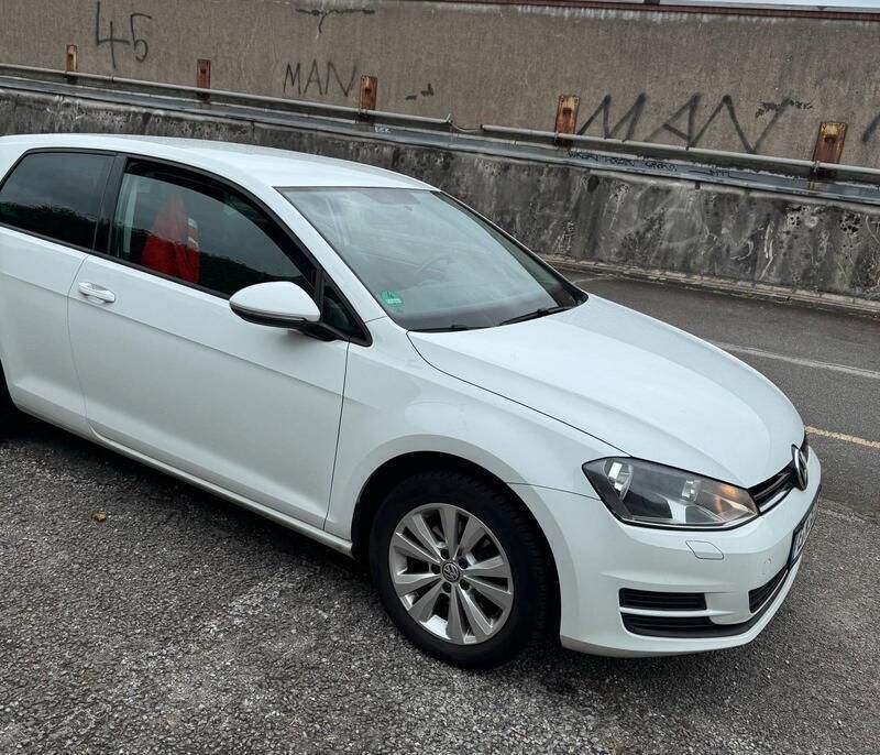 Weiß Gebraucht 2013 VW Golf VII Limousine | 7.700 € (Fairer Preis) - Bild 1/4