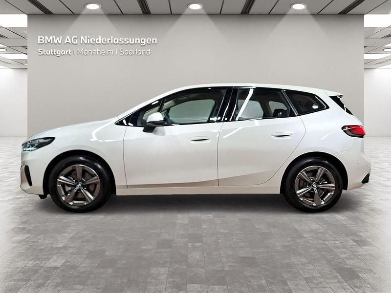 Gebraucht BMW 220 Active Tourer Efficient Dynamics 156 PS (114 kW) 2025 Weiß Van / Kleinbus