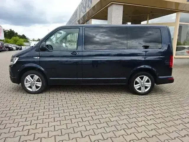 Gebraucht VW Multivan Comfortline 204 PS (150 kW) 2015 Starlight blue Van / Kleinbus