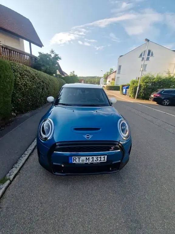 Gebraucht Mini Cooper S Classic 178 PS (130 kW) 2023 Blau Kleinwagen