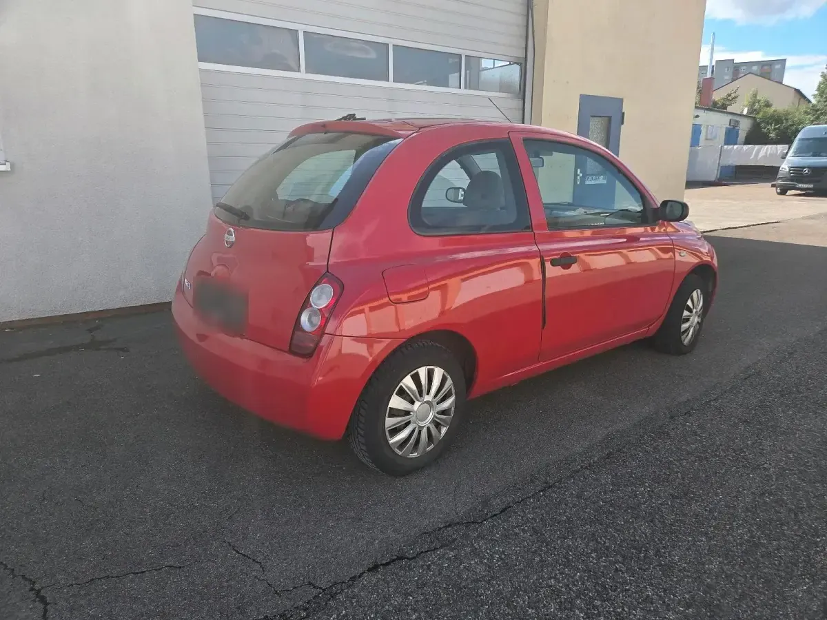Gebraucht Nissan Micra 65 PS (47 kW) 2004 Rot Kleinwagen
