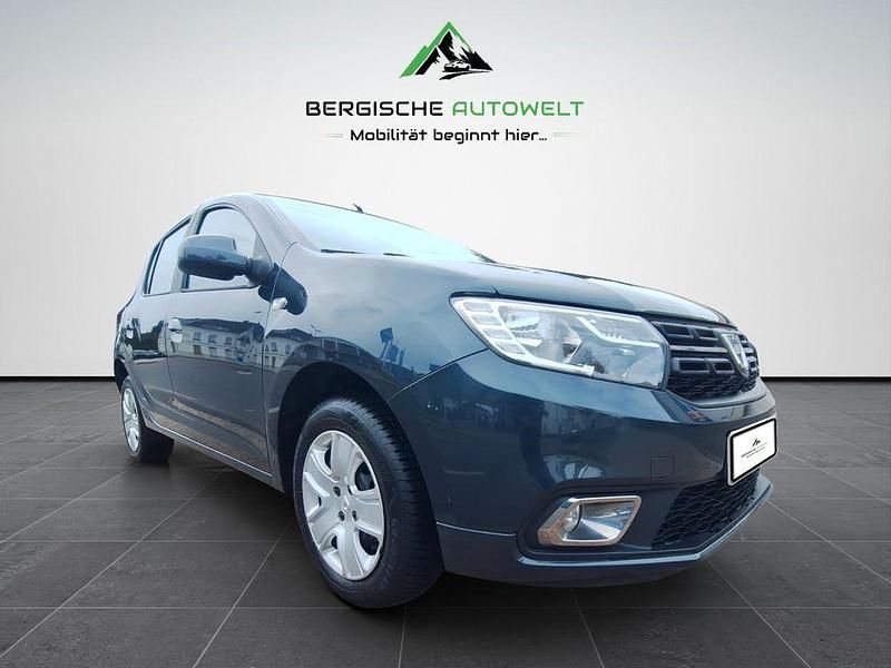 Grau Gebraucht 2019 Dacia Sandero Comfort Kleinwagen | 7.980 € (Fairer Preis) - Bild 1/4