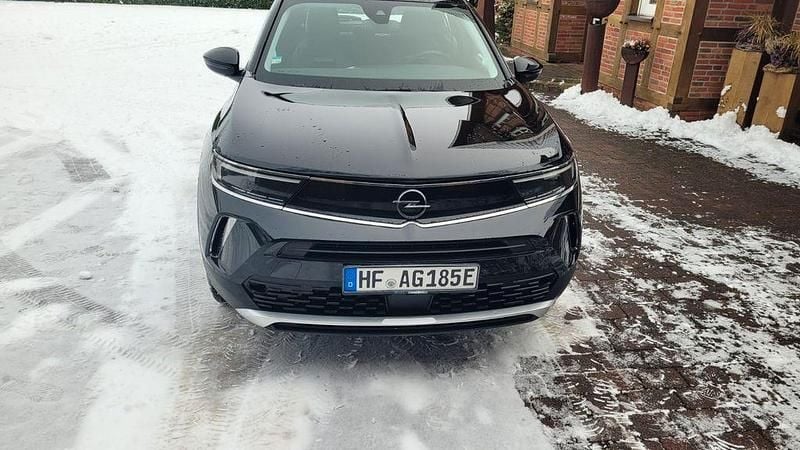 Schwarz Gebraucht 2023 Opel Mokka-e Elegance SUV | 17.000 € (Superpreis) - Bild 1/4