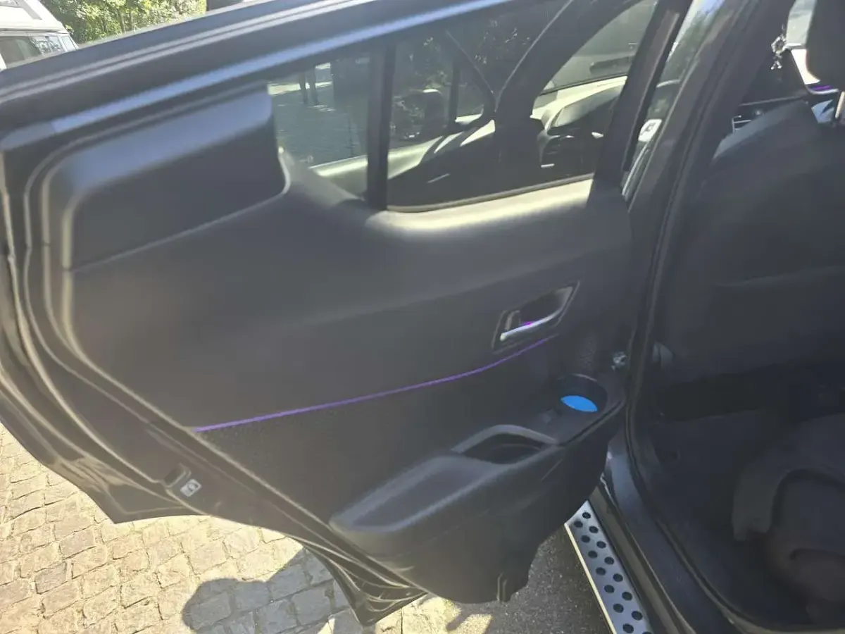 Gebraucht Toyota C-HR Lounge 122 PS (89 kW) 2022 SUV