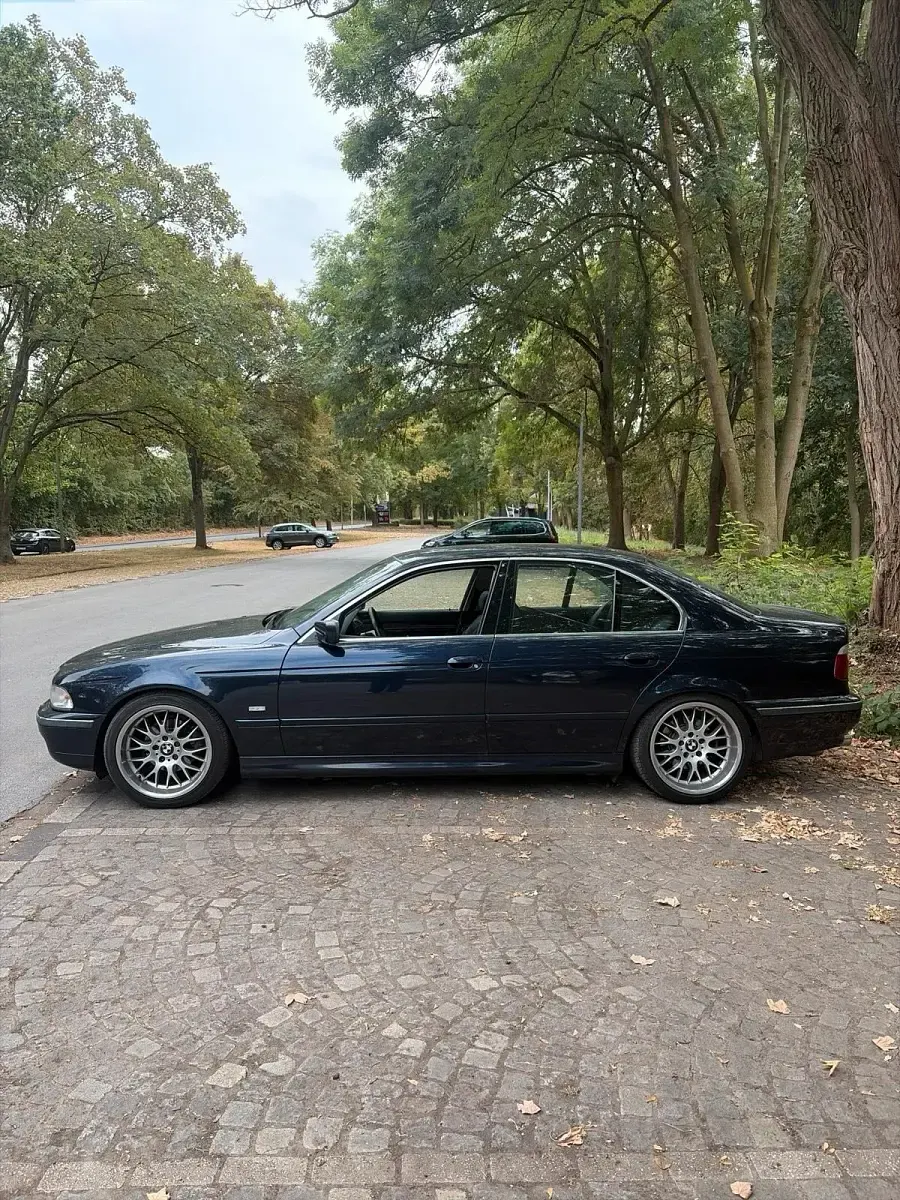Gebraucht BMW 520 150 PS (110 kW) 1999 Blau Limousine