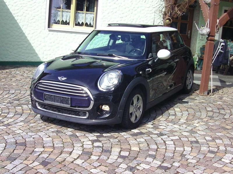 Gebraucht Mini Cooper 136 PS (100 kW) 2014 Schwarz Kleinwagen