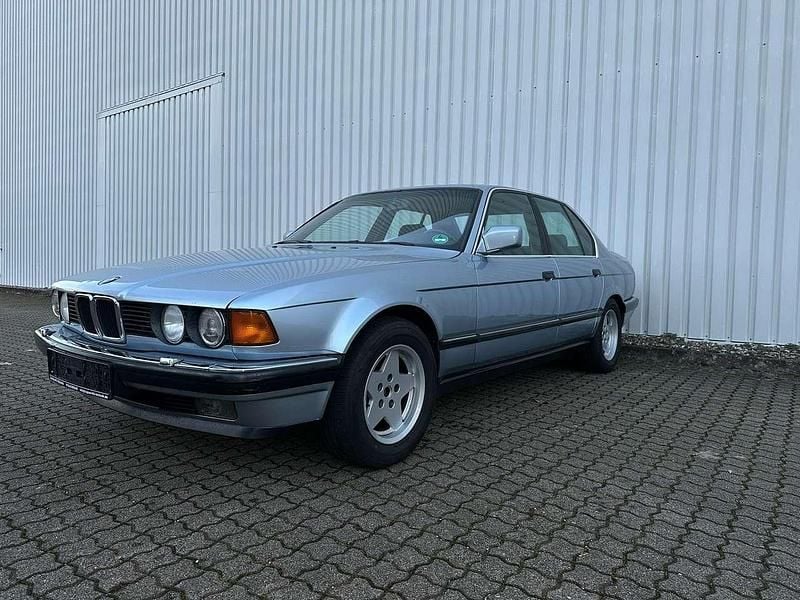 Gebraucht BMW 730 188 PS (138 kW) 1991 Blau Limousine