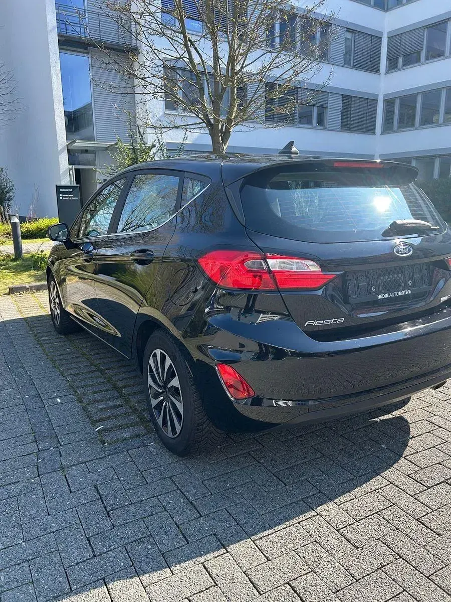 Gebraucht Ford Fiesta Titanium 125 PS (91 kW) 2023 Schwarz Kleinwagen