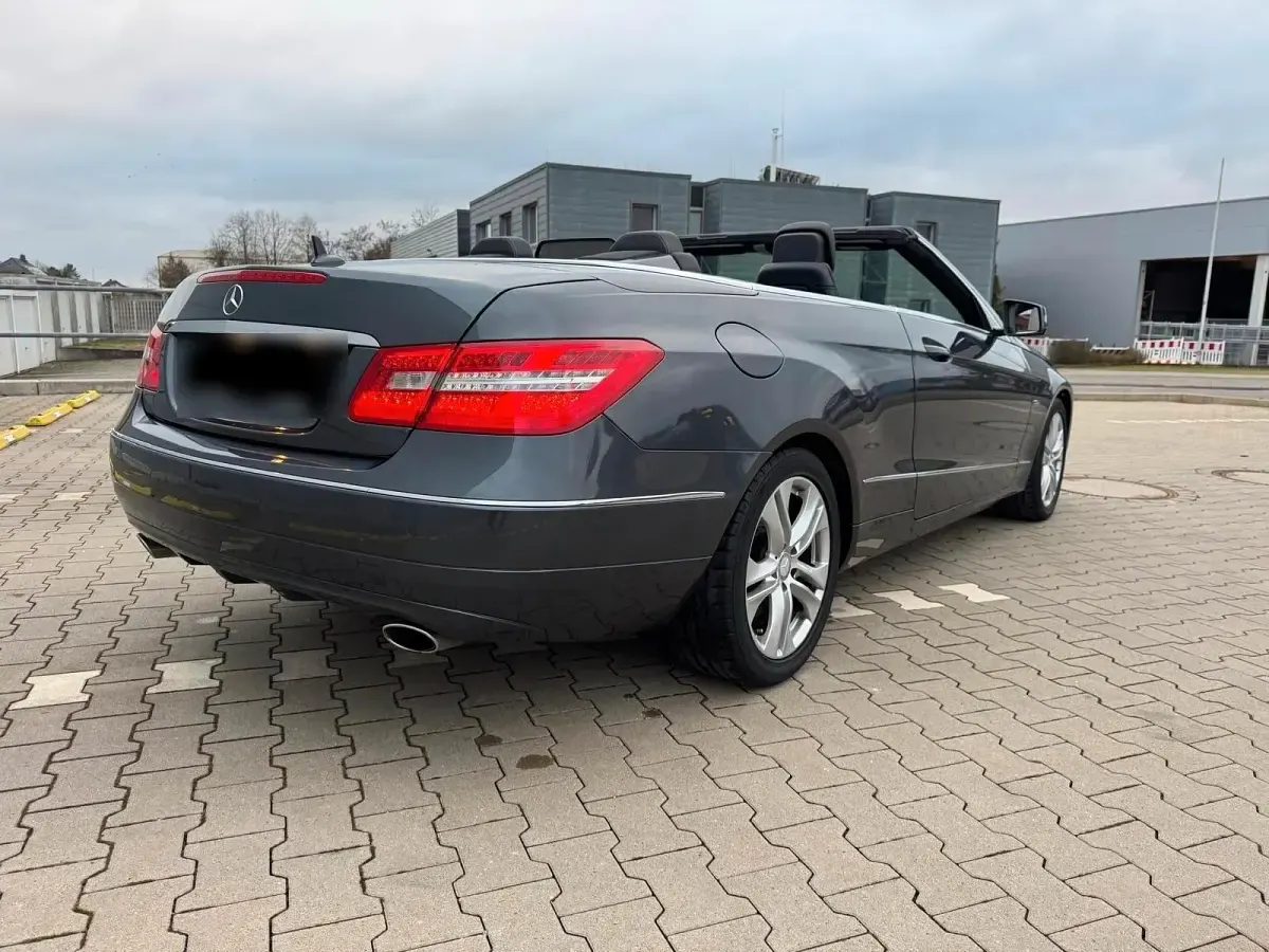 Gebraucht Mercedes E350 231 PS (169 kW) 2011 Cabrio