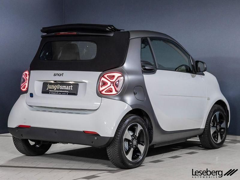 Gebraucht Smart ForTwo Electric Drive Passion 60 kW (82 PS) 2024 Weiß Cabrio