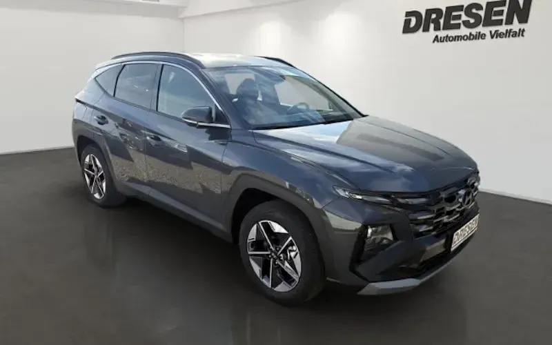 Nowe Hyundai Tucson Trend 252 KM (185 kW) 2025 Szary SUV