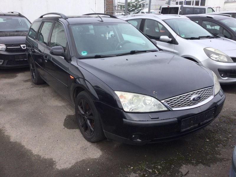 Schwarz Gebraucht 2002 Ford Mondeo Futura Kombi | 999 € (Guter Preis) - Bild 1/4