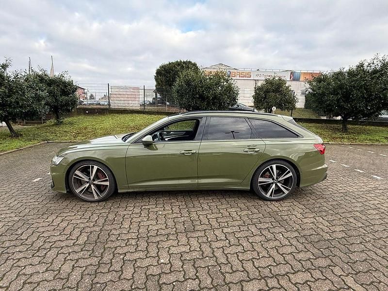 Grün Gebraucht 2021 Audi S6 Ambiente Kombi | 34.700 € (Guter Preis) - Bild 1/3