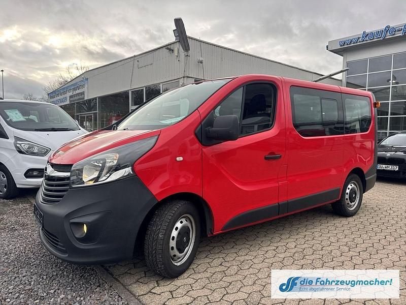 Gebraucht Opel Vivaro 90 PS (66 kW) 2015 Rot Van / Kleinbus