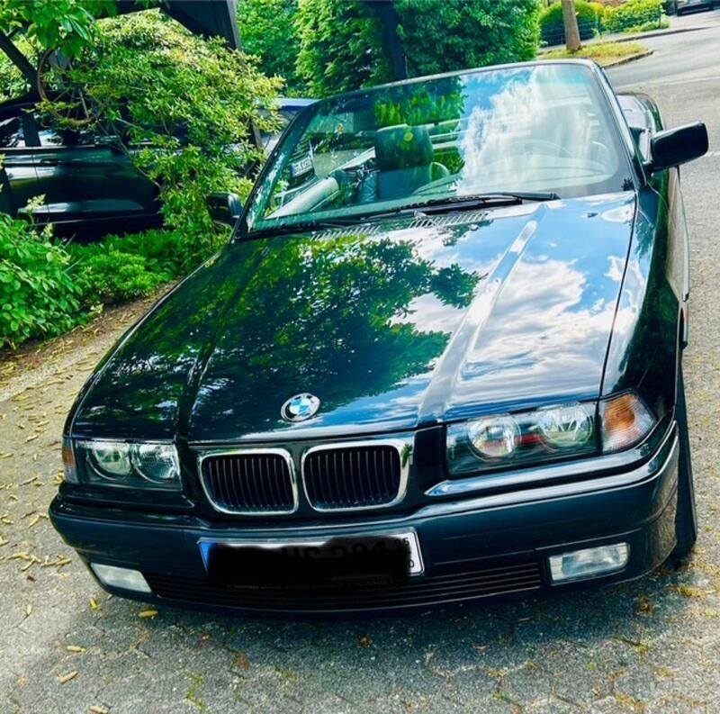 Schwarz Gebraucht 1997 BMW 318 Cabriolet Cabrio | 6.450 € (Guter Preis) - Bild 1/4