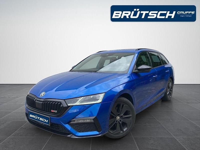 Raceblau metallic Gebraucht 2023 Skoda Octavia RS Kombi | 38.880 € (Teuer) - Bild 1/1