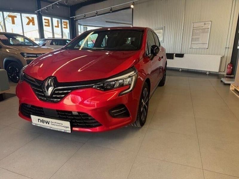 Gebraucht Renault Clio V Techno 90 PS (66 kW) 2023 Rot Limousine