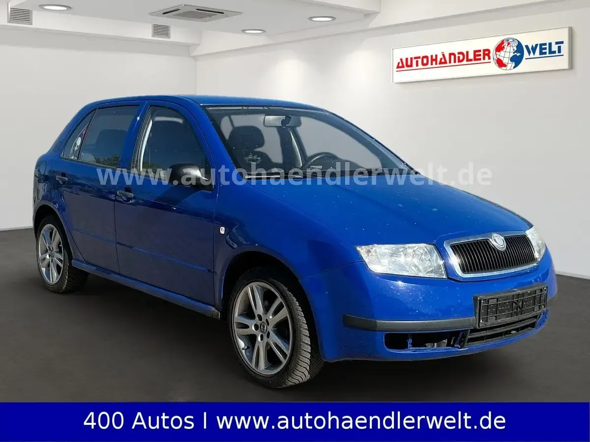 Second-hand Skoda Fabia 54 CP (39 kW) 2003 Albastru Hatchback