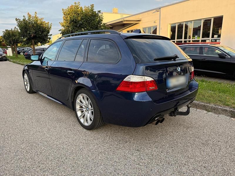 Gebraucht BMW 525 Shadowline 2008 Blau Kombi