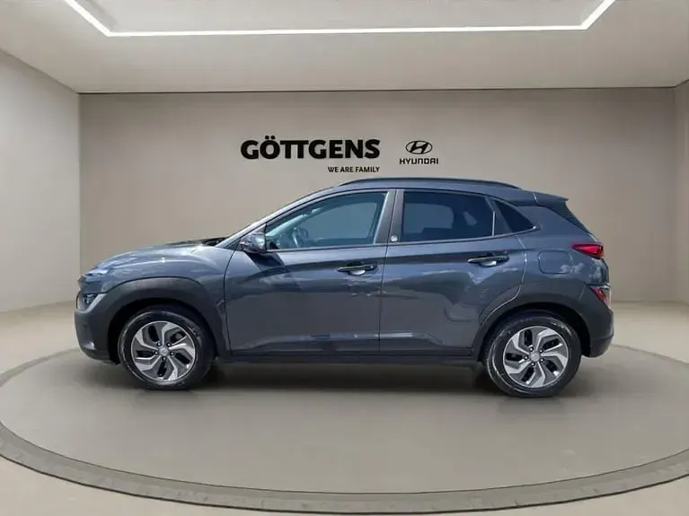 Gebraucht Hyundai Kona Edition 30 141 PS (103 kW) 2021 Schwarz SUV