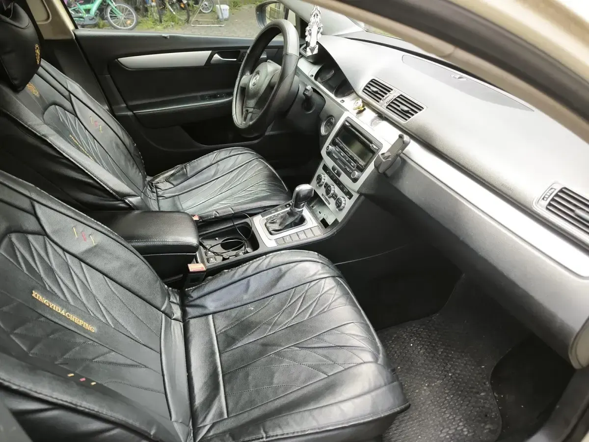 Gebraucht VW Passat 140 PS (102 kW) 2014 Andere farben Limousine