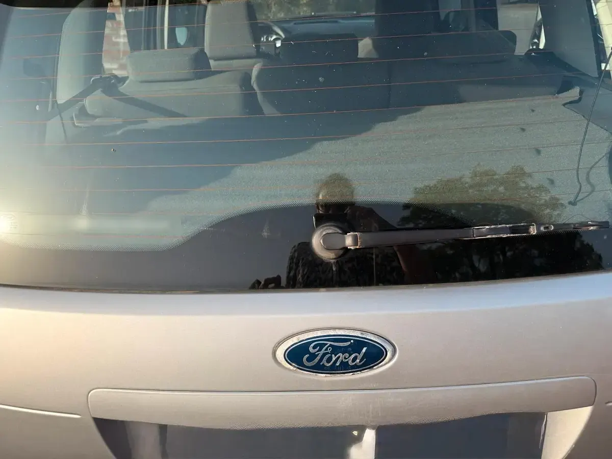Gebraucht Ford C-MAX 109 PS (80 kW) 2008 Silber Van / Kleinbus