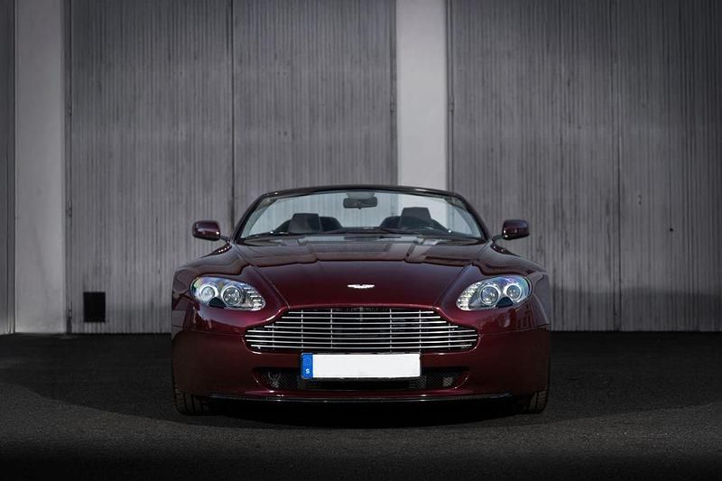 Gebraucht Aston Martin V8 Vantage 385 PS (283 kW) 2008 Rot Cabrio