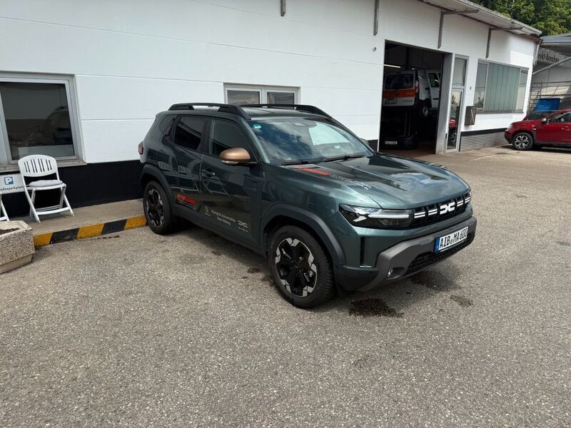 Gebraucht Dacia Duster Extreme 131 PS (96 kW) 2024 Grün SUV