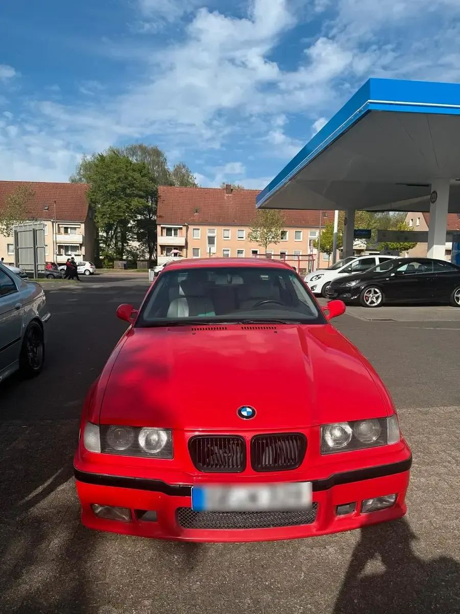Gebraucht BMW 328 193 PS (141 kW) 1995 Rot Coupé